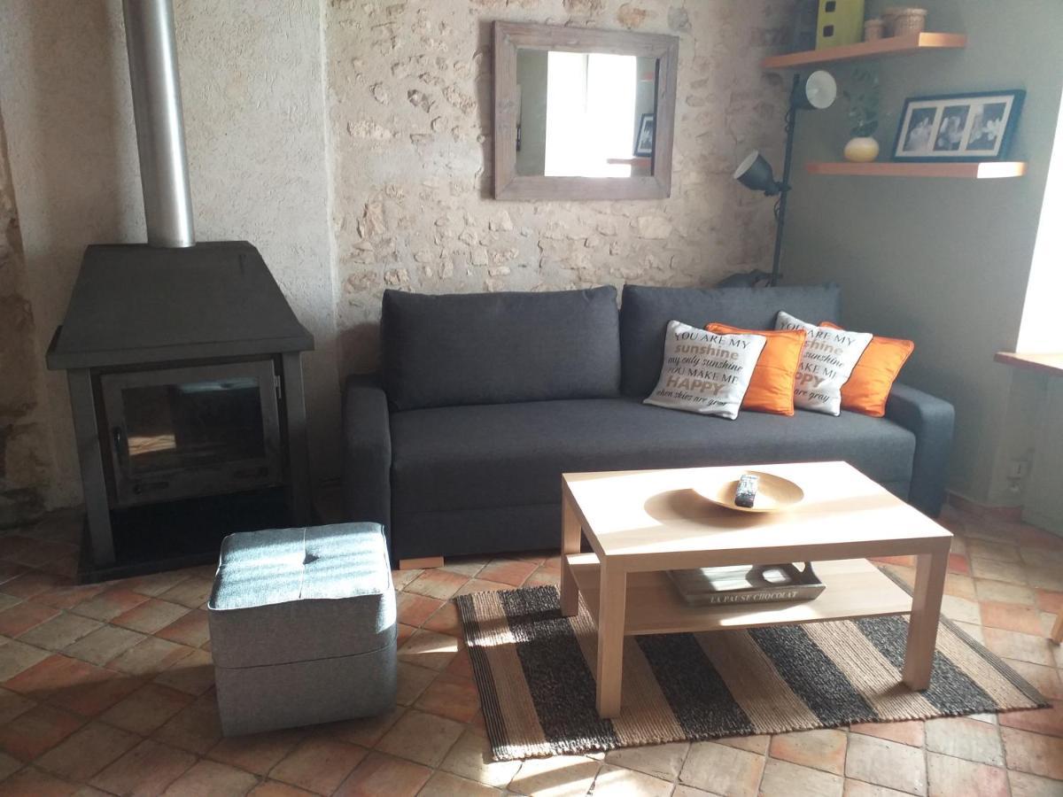 Belle Maison Au Coeur De Recloses מראה חיצוני תמונה