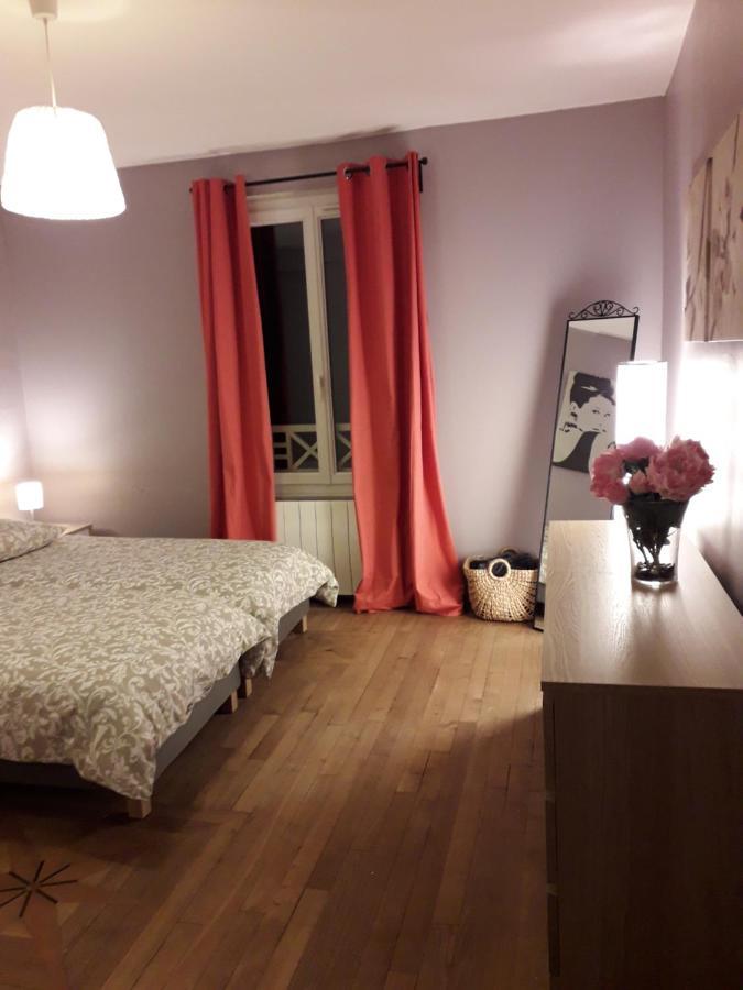 Belle Maison Au Coeur De Recloses מראה חיצוני תמונה